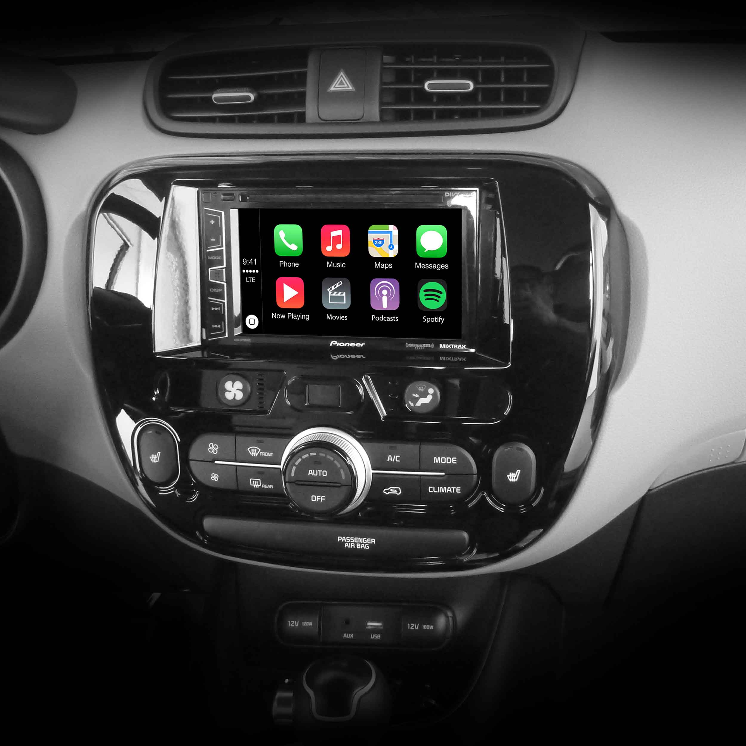 KIA Soul (w/ NAV) 2014-2019 - Touch Tronix