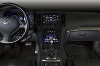 Infiniti G37 2008-2013 (excludes convertible with Bose)