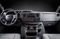 Ford E-Series Cutaway 2021-2025