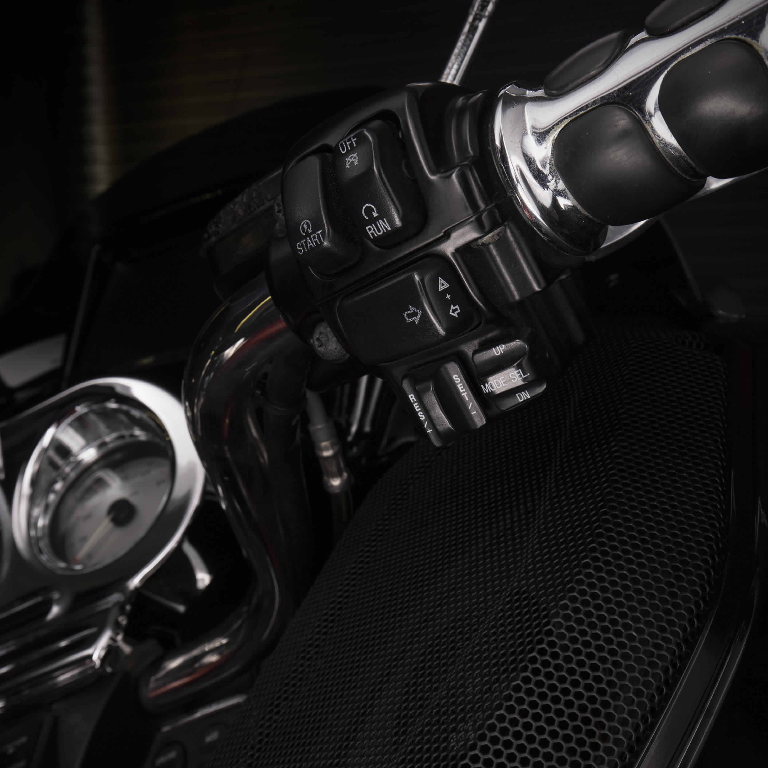 Harley-Davidson Roadglide (FLT/Sharknose fairing) 1998-2013