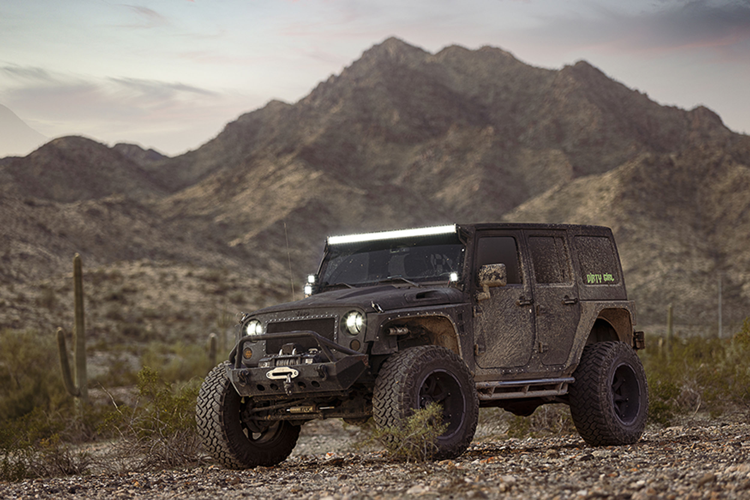 Blackout Series 140° Cube Lights