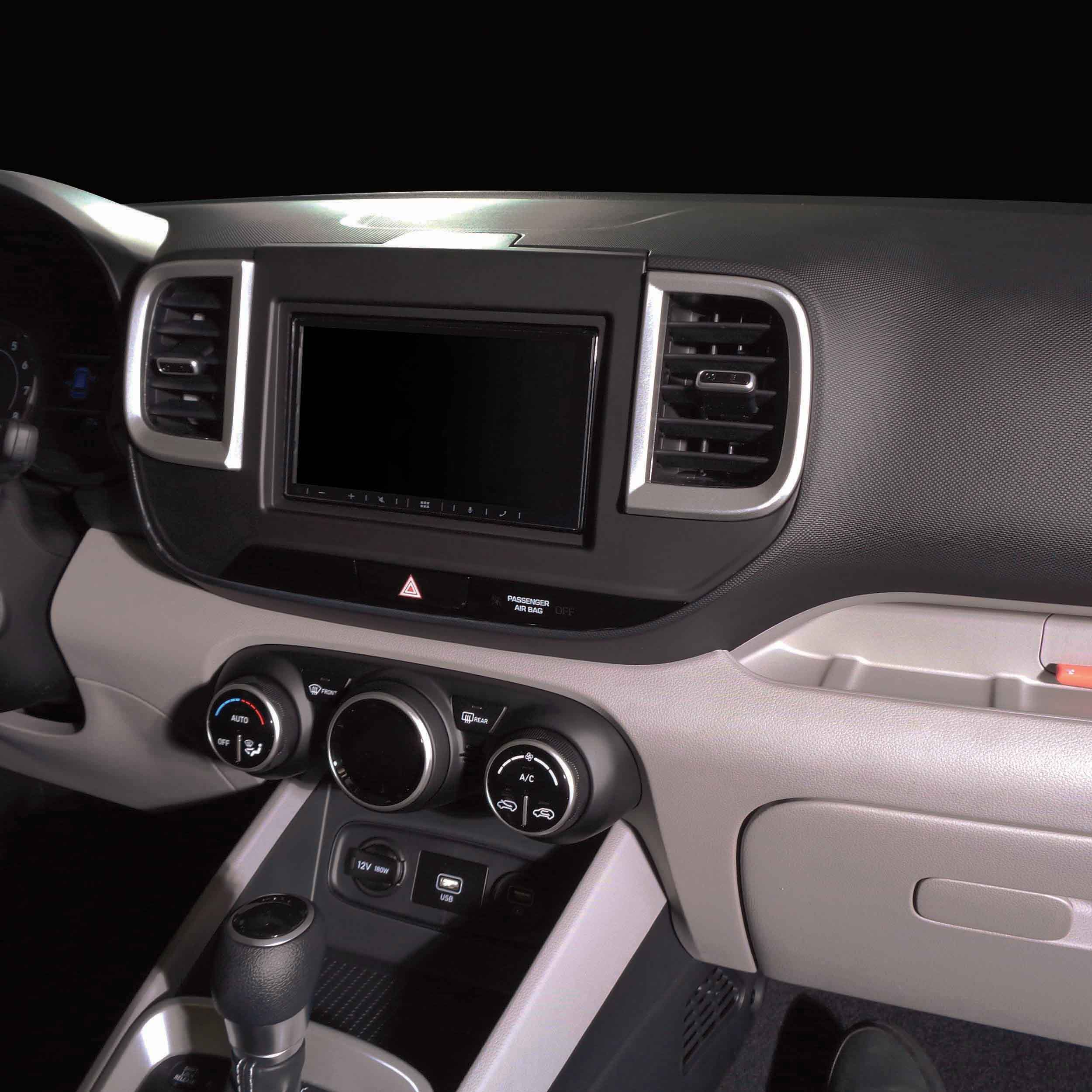 Hyundai Venue 2020-Up