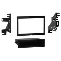 Mercedes Sprinter 2019-Up (excludes touchscreen radio models)