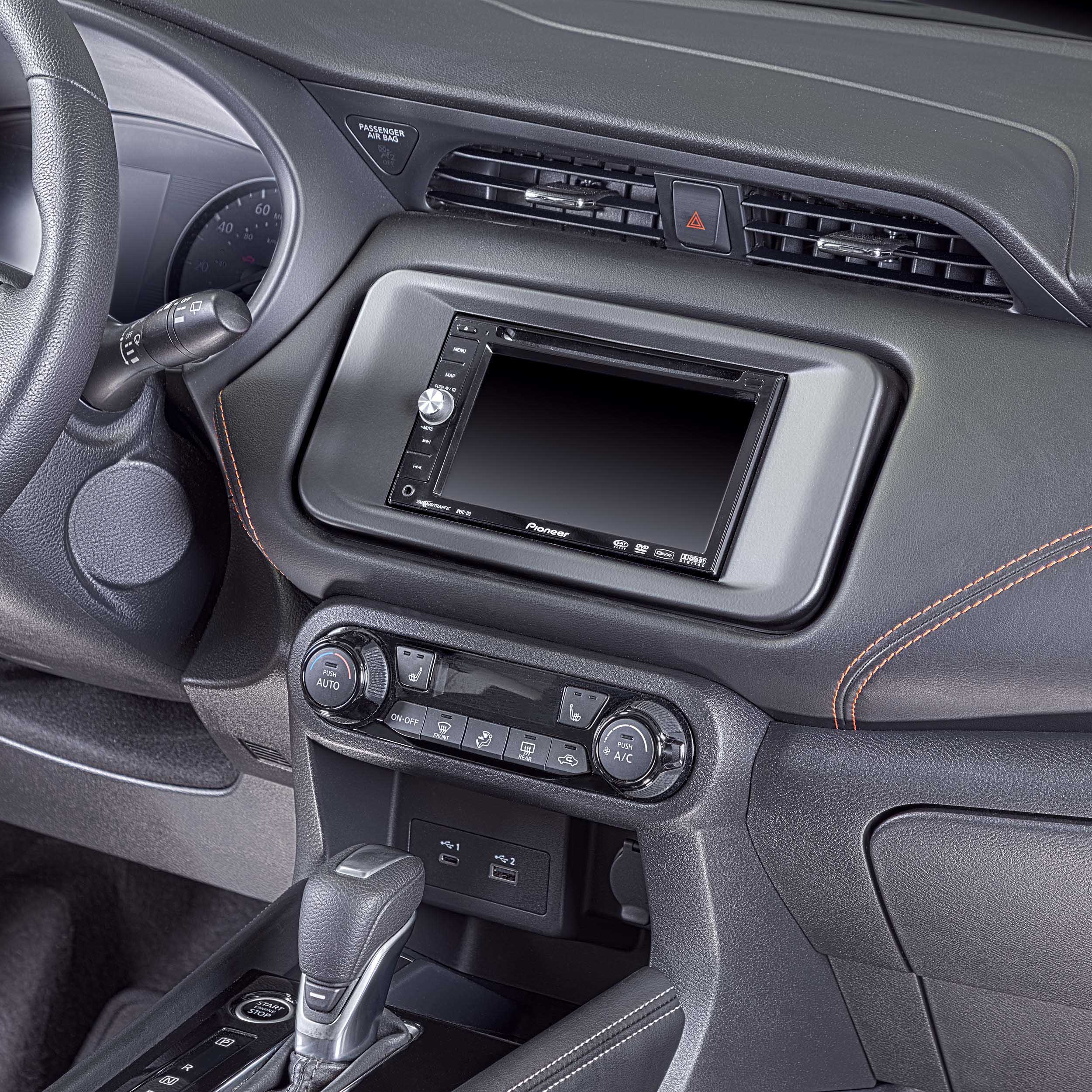 Nissan Kicks 2021-2024 / Versa 2023-2025 (with factory 8" screen)