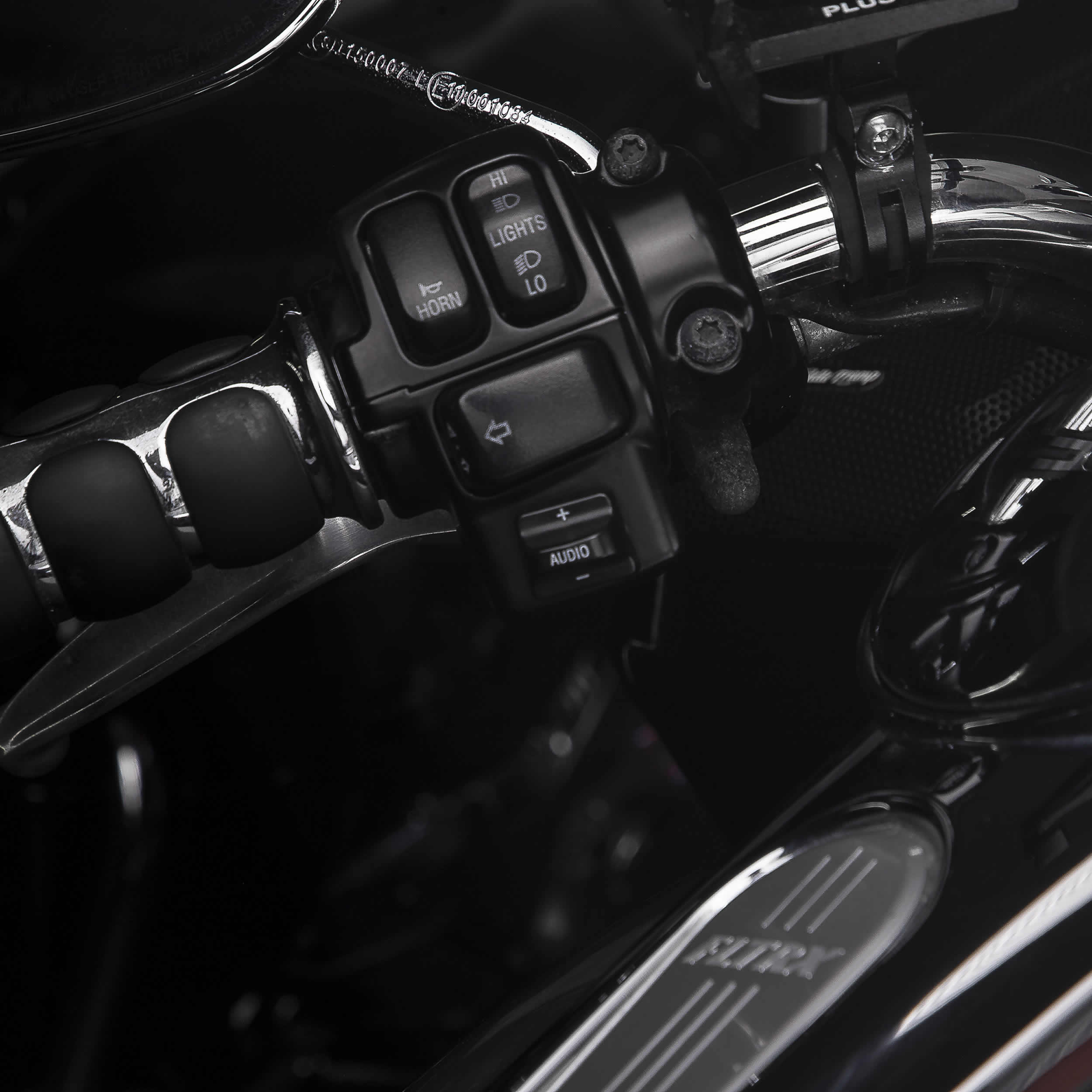 Harley-Davidson Roadglide (FLT/Sharknose fairing) 1998-2013