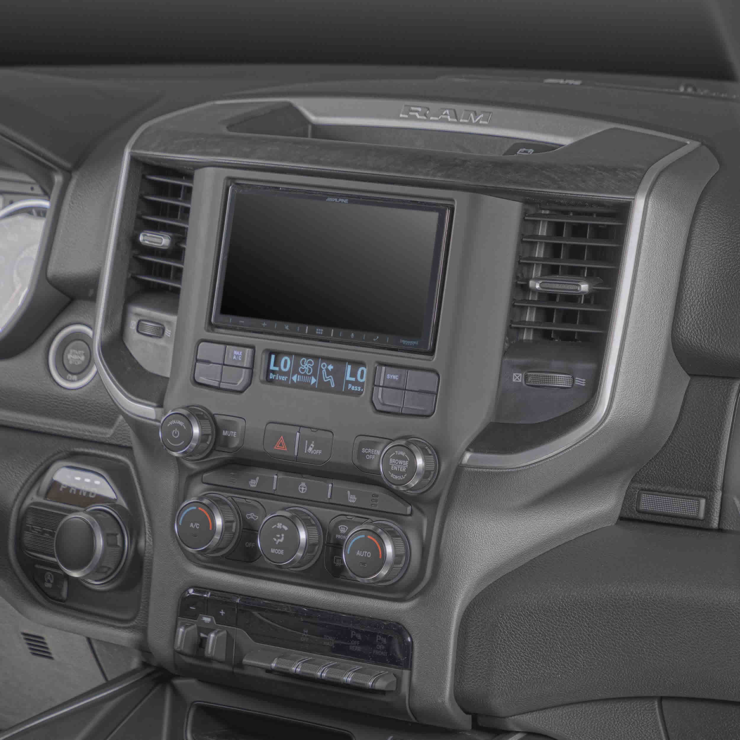 RAM 2019-2024 (with factory 8.4” screen & auto climate, excludes Classic models)