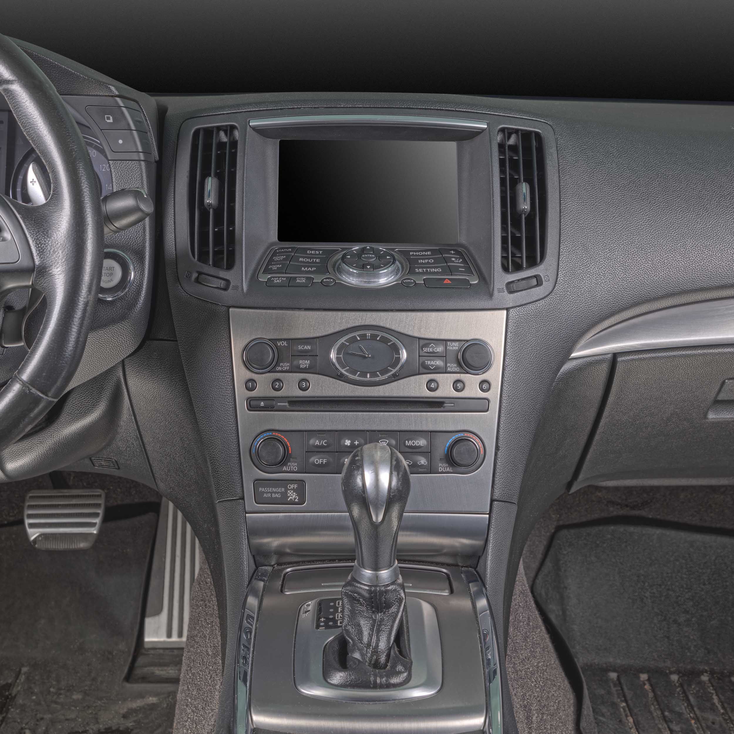 Infiniti G37 2008-2013 (excludes convertible with Bose)