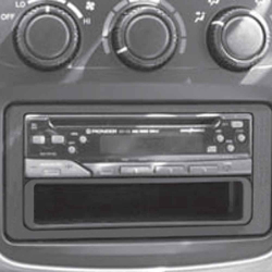 Toyota Highlander without Navigation 2001-2007 / Sequoia 200