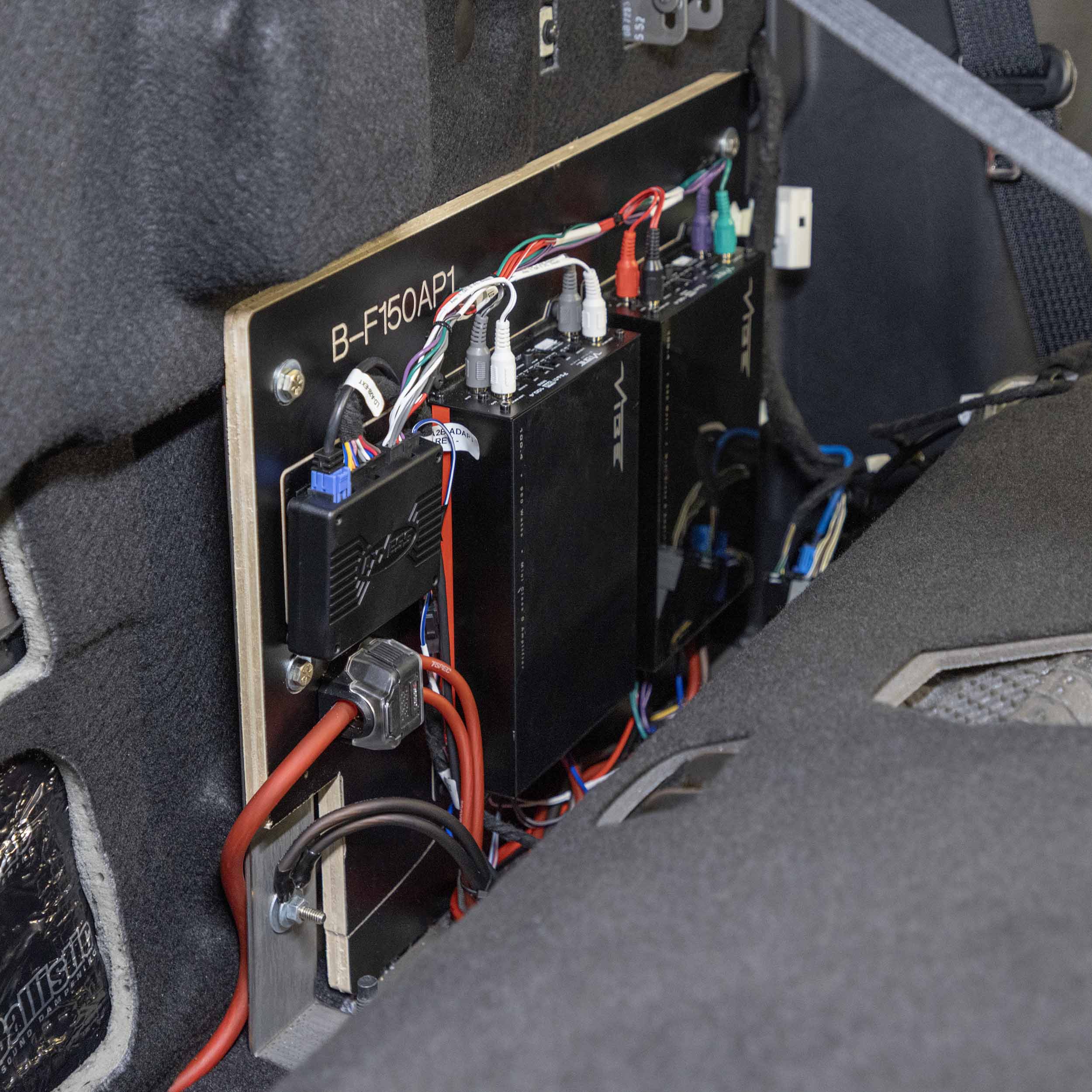 Audio Kit - Ford F-150 2018-2024 (B&O amplified)